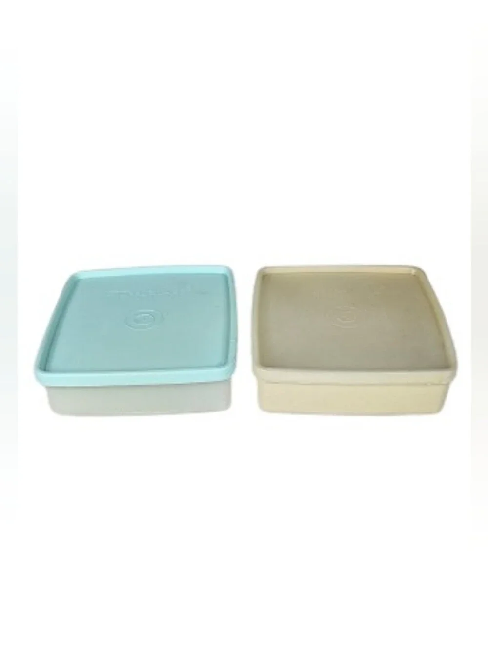 Tupperware 2 #670-37 Square A-Way Sandwich Keepers